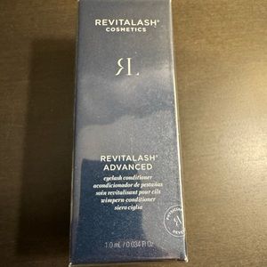 RevitaLash Advanced Eyelash Conditioner 1 ml .034 fl oz Large Travel NIB Sealed